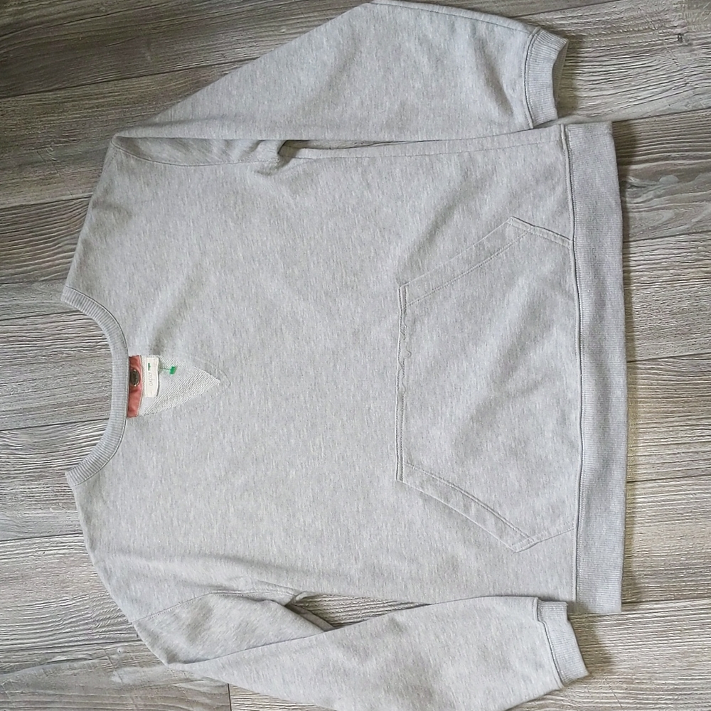 5/$25 Cupio Grey Sweater Medium